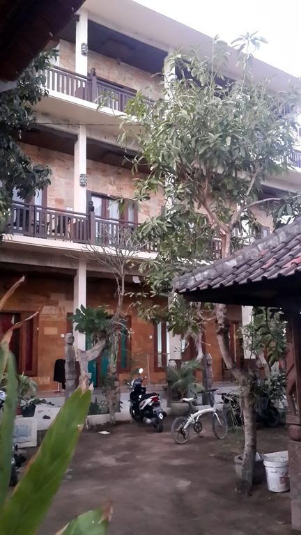 Kubu B'Dauh Homestay Legian Extérieur photo